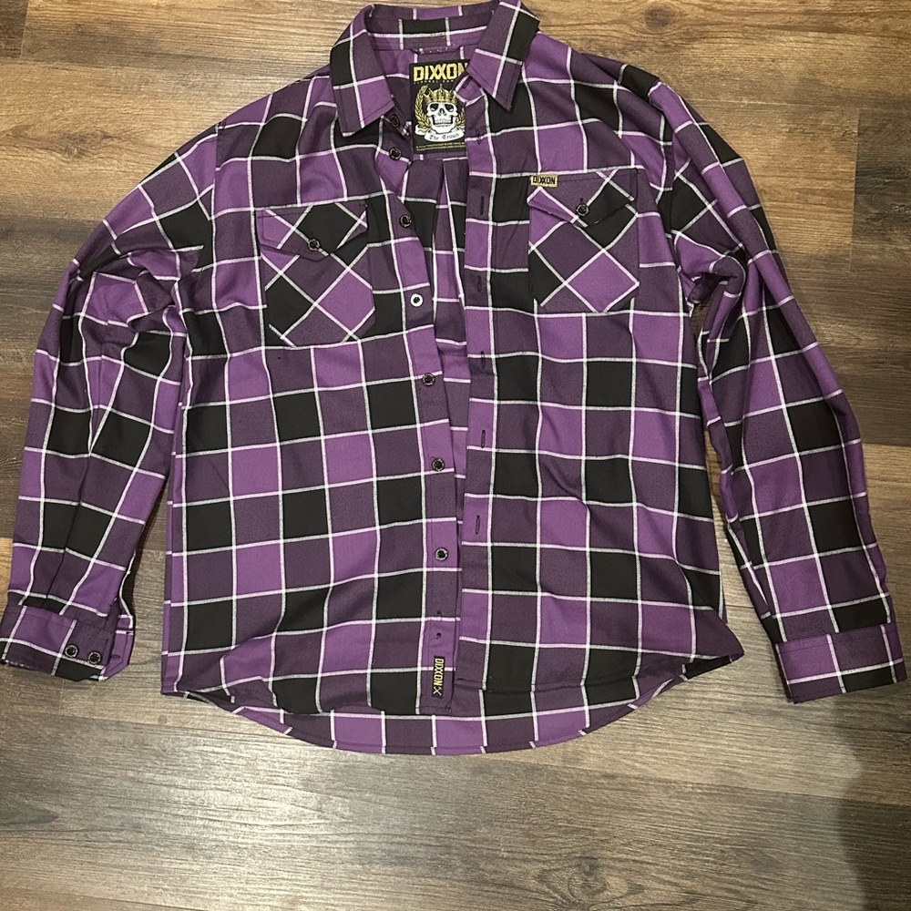 Dixxon The Crown, Large